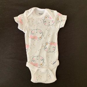 Gerber newborn girls bodysuit